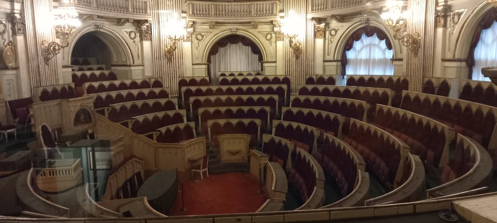 Full immersion Italian course in Turin, Asti and the Langhe